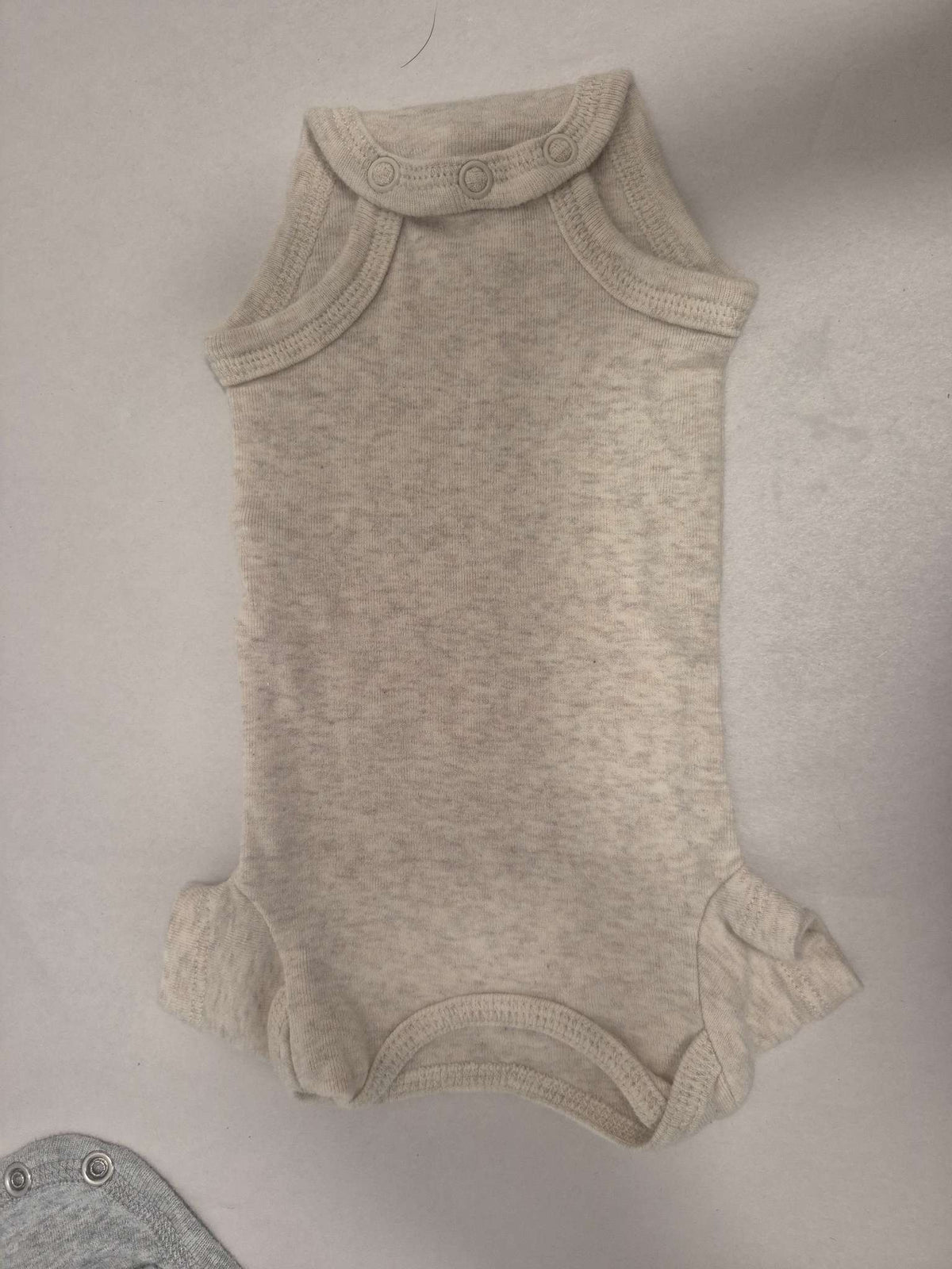 Preemie Baby Neutral and Gray Bundle Onsies And Sleepers And Hat, Kids Newborn