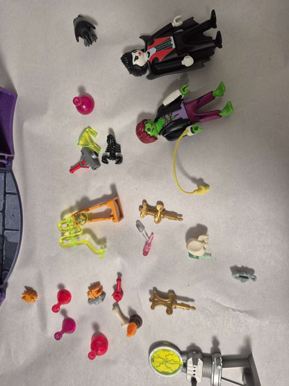 Playmobil Haunted House Play Box (Set 5638)