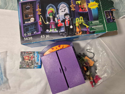 Playmobil Haunted House Play Box (Set 5638)