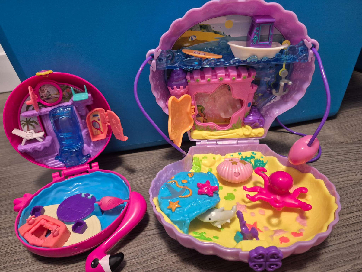 Polly Pocket Tiny Power Seashell Purse/Flamingo Floatie/Tropical Beach Bundle