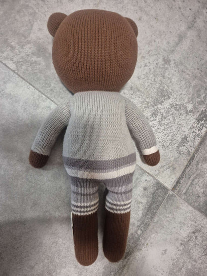 Cuddle + Kind "Oliver the Bear" 20 Inch