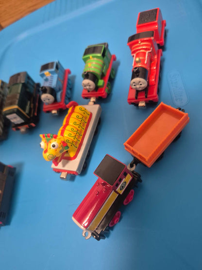 Thomas & Friends Die-cast Metal Trains Bundle 8 Pieces Thomas The Train