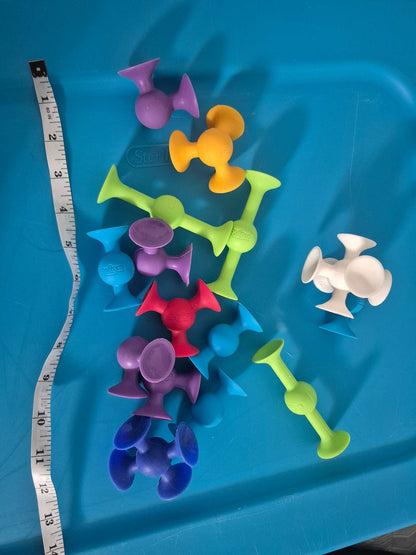 20 + large size Fat Brain Toys Squigz