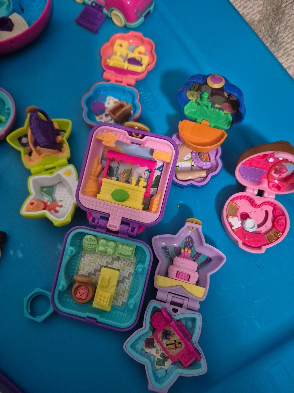 Large Polly Pocket Minis Bundle Compacts and Figures