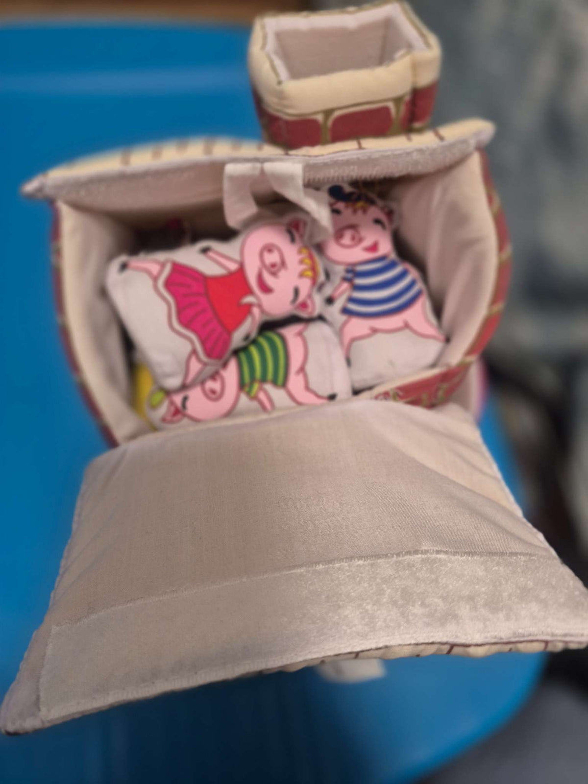 Three Little Pigs Fabric Soft Play Set by Pockets of Learning,