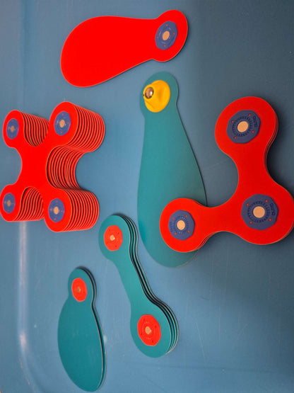 Clixo Itsy Pack, Flexible STEM Magnetic Travel Toys