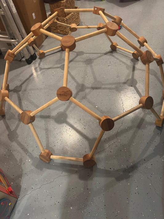 Lily & River dome climber