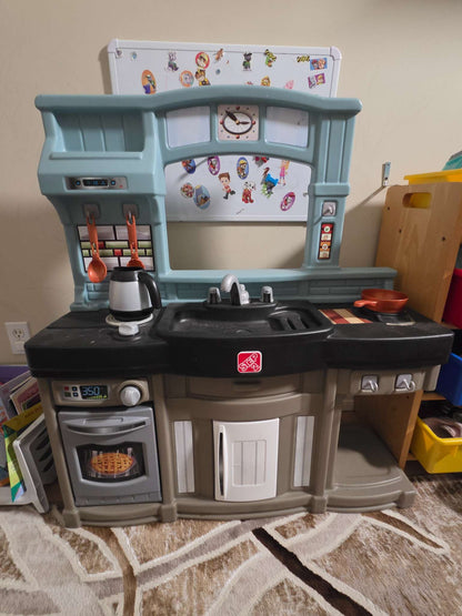 Kids Play kitchen & buggy