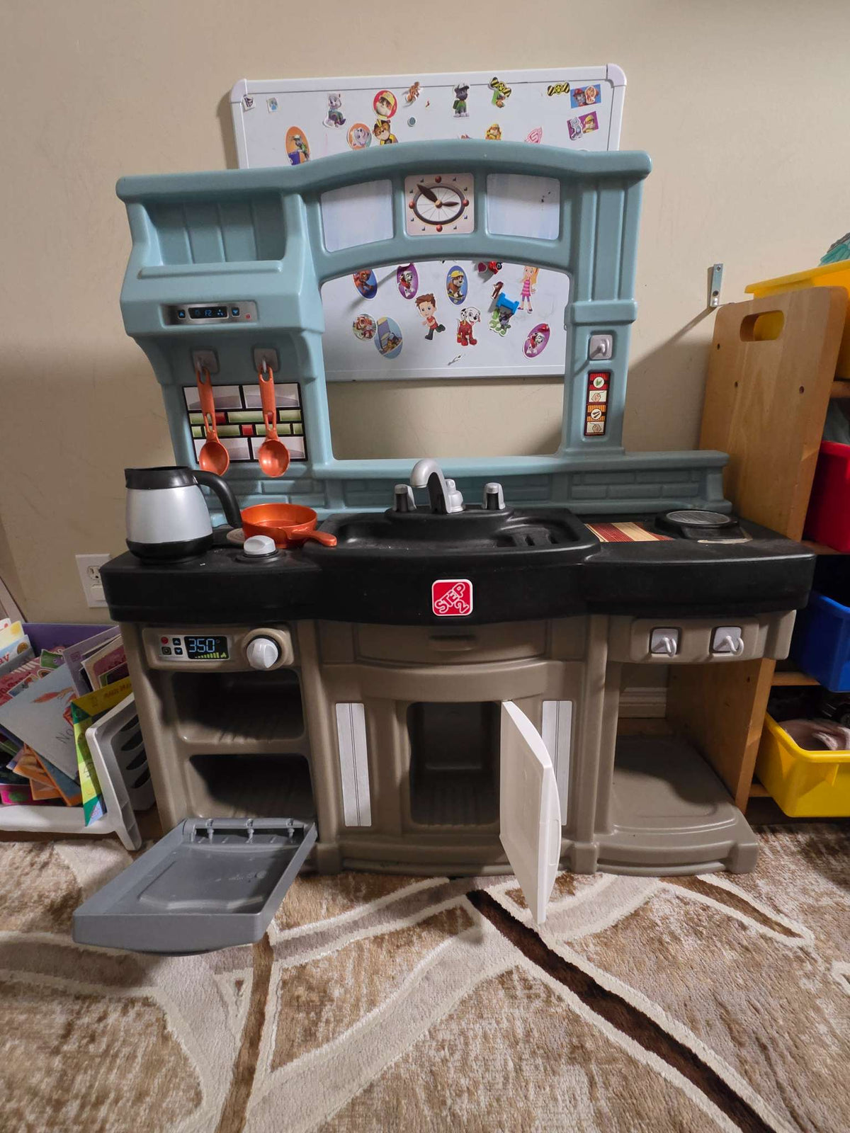 Kids Play kitchen & buggy