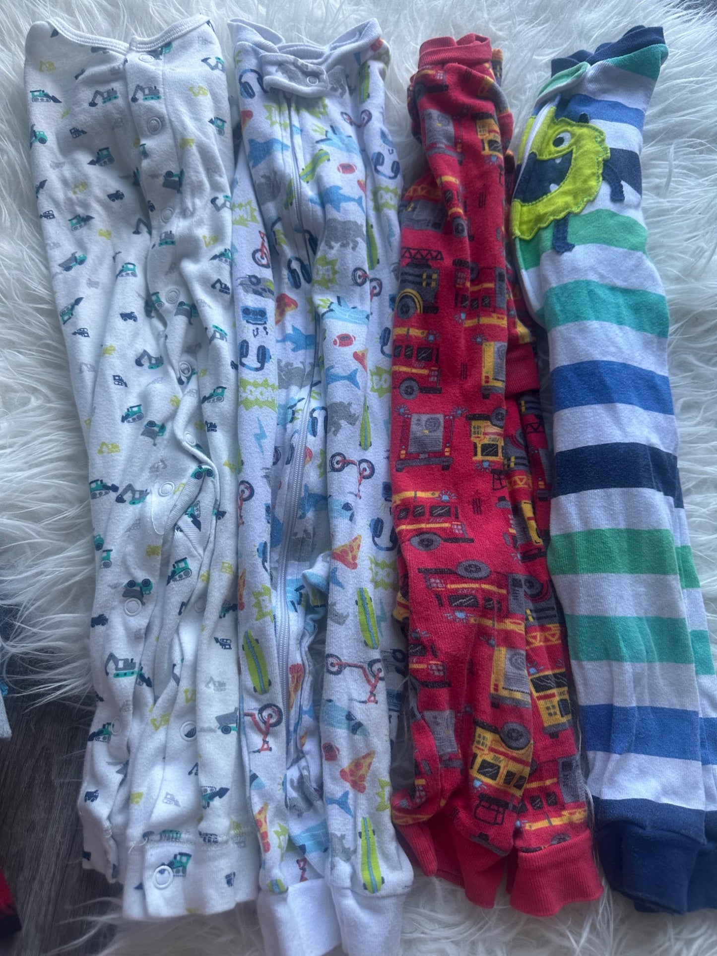 4 pairs of Boys footless sleepers , Kids 9 Month (6-9M)