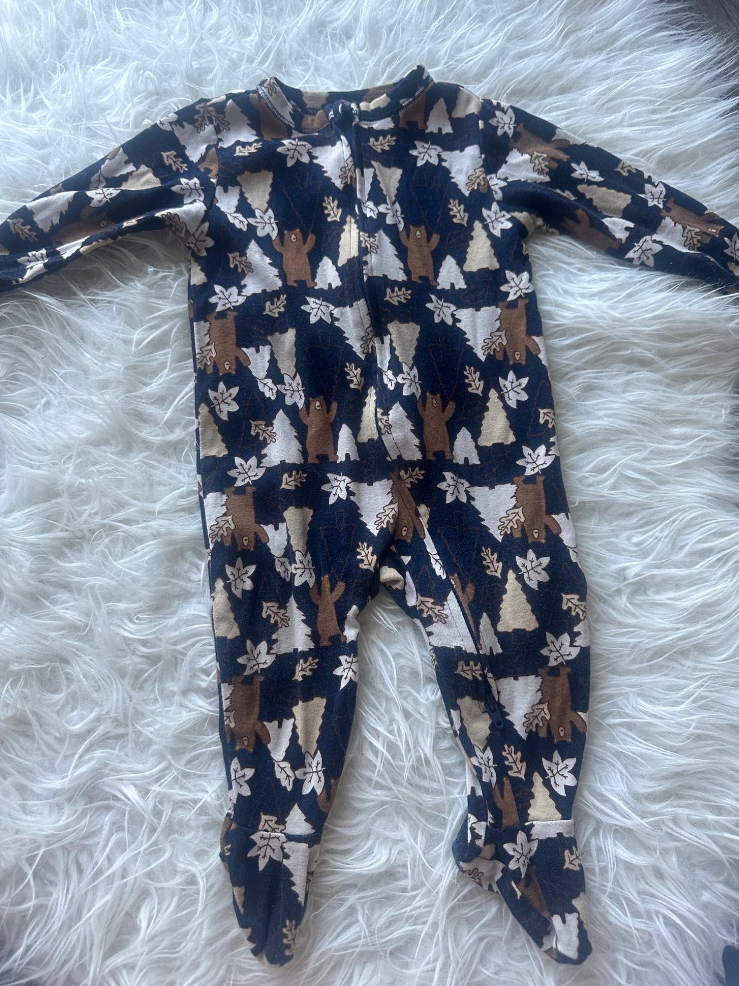 Two pairs of boys pyjamas and a Christmas pj shirt , Kids 9 Month (6-9M)