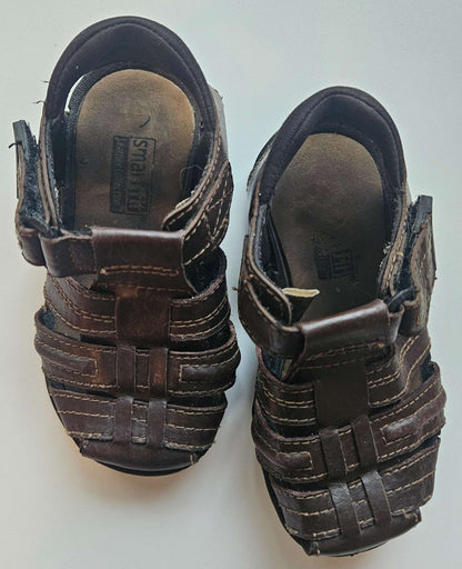 Brown Smartfit leather collection skid resistant sandals size 8, Shoes 8 (Toddler:2-4yr)