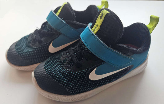 Nike running shoes size 8, Shoes 8 (Toddler:2-4yr)