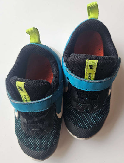 Nike running shoes size 8, Shoes 8 (Toddler:2-4yr)