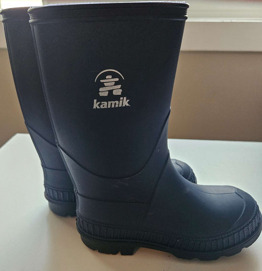 Kamik rain boots size 10, Shoes 10 (Toddler:2-4yr)