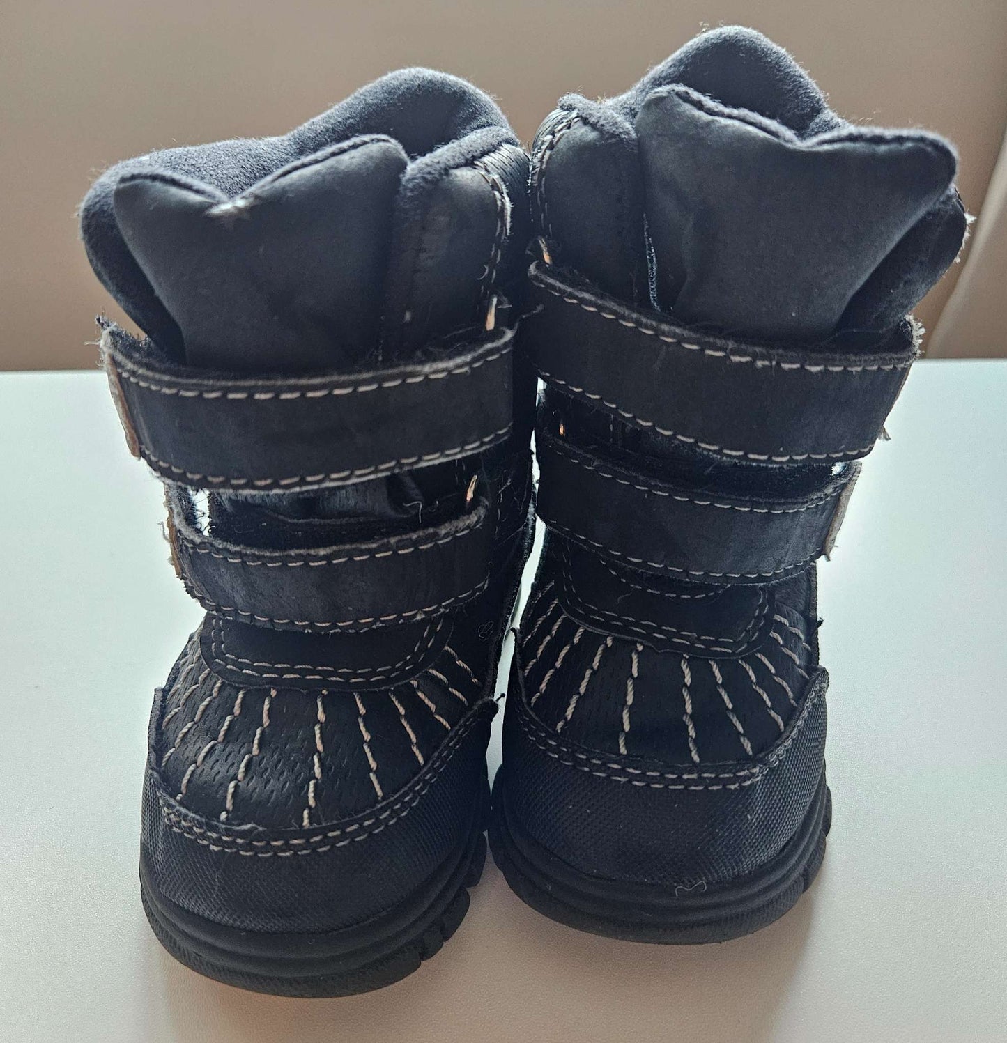 Childrens place winter boots size 6, Shoes 6 (Walkers:12-24 mth)