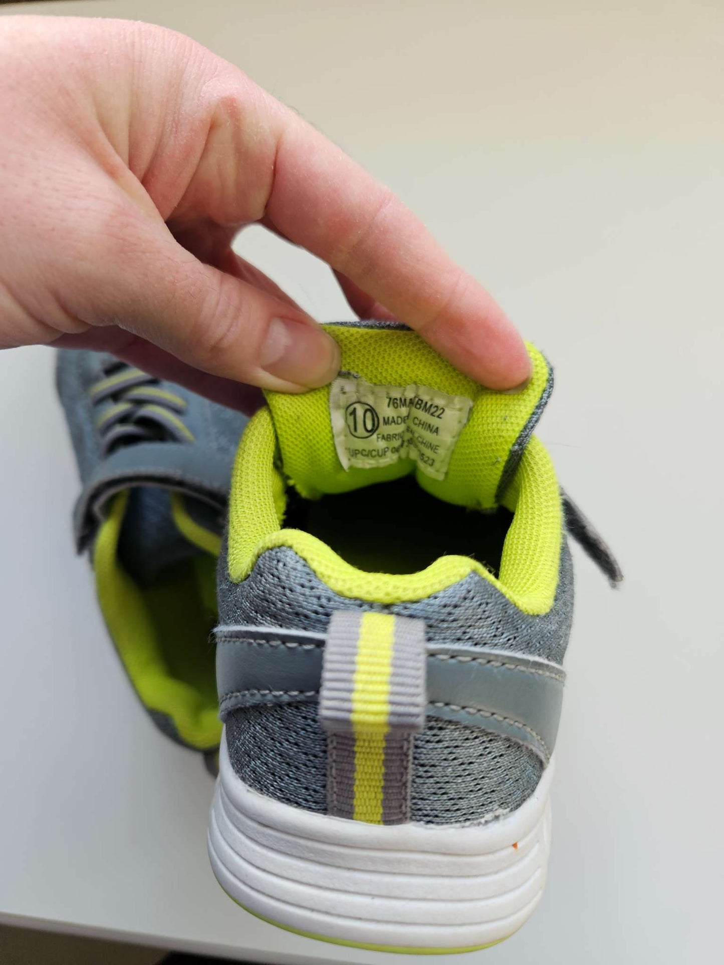 Athletic works shoes size 10 , Shoes 10 (Toddler:2-4yr)