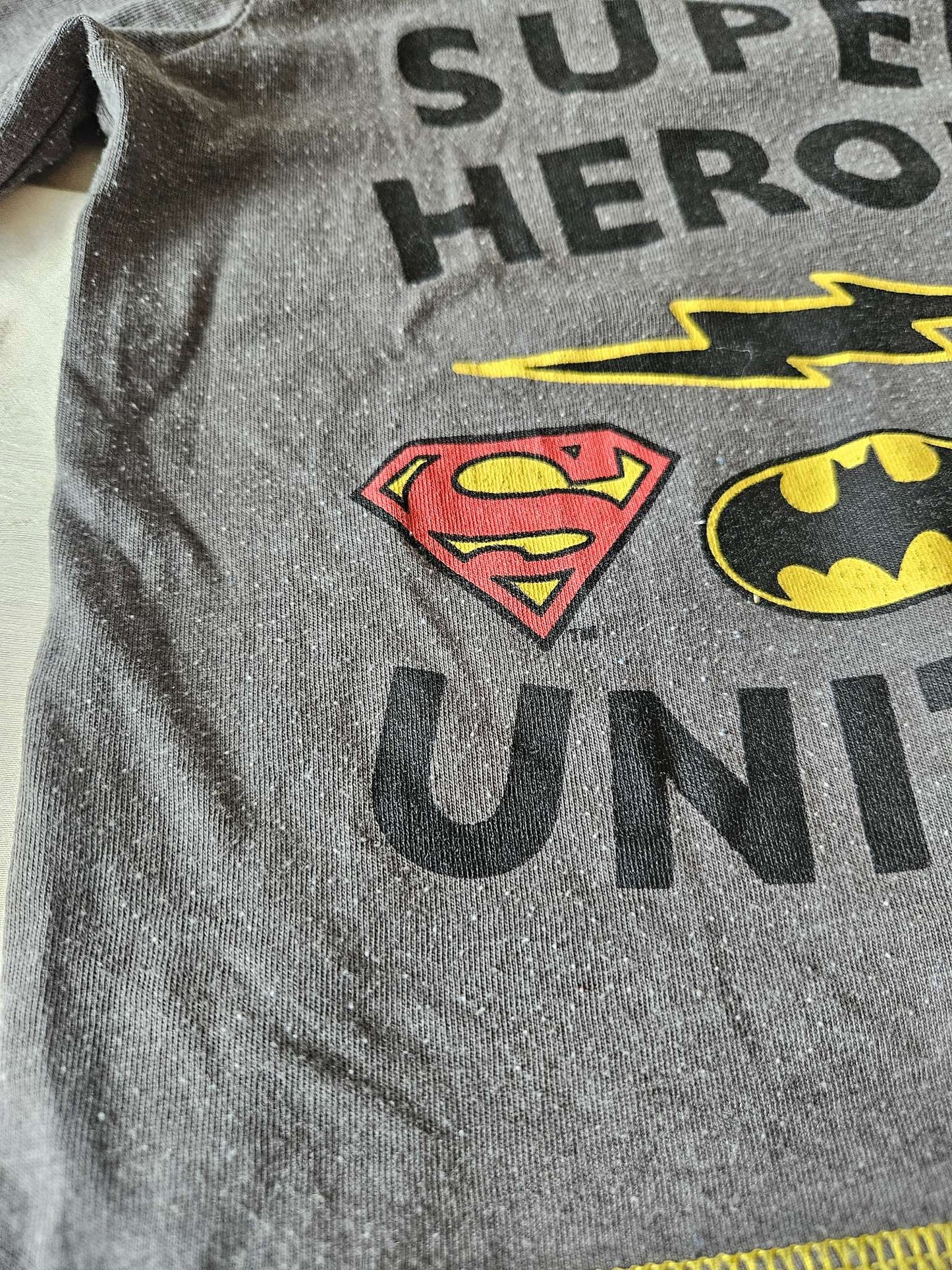 Super Heros united 2 piece set (t-shirt and shorts), size 18-24 months, Kids 24 Month (18-24M)