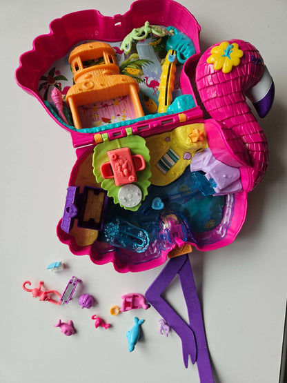 Polly Pocket Flamingo Party playset