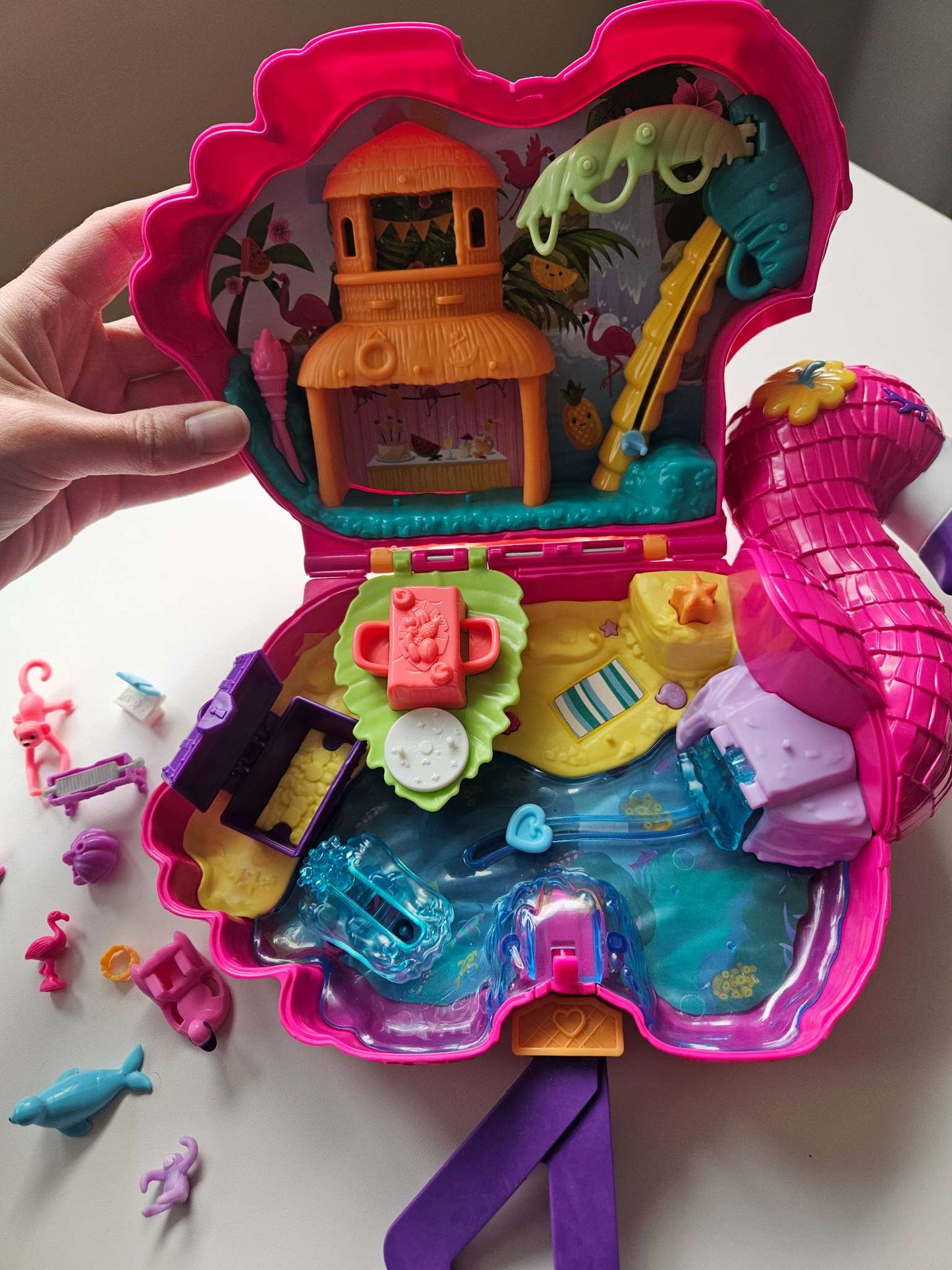 Polly Pocket Flamingo Party playset