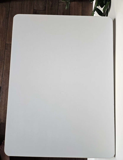 White Kidcraft heart table