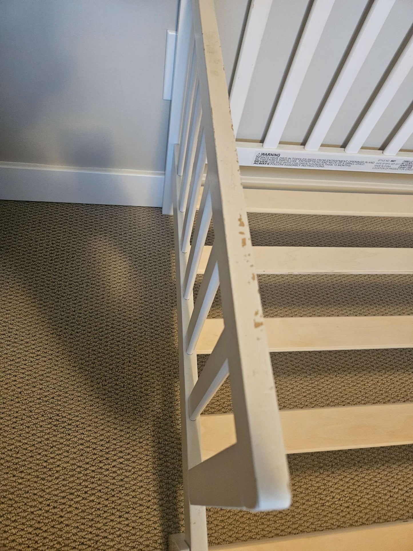 White toddler bed