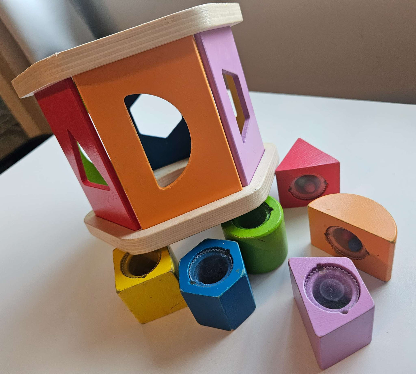 Hape shake and match shape sorter