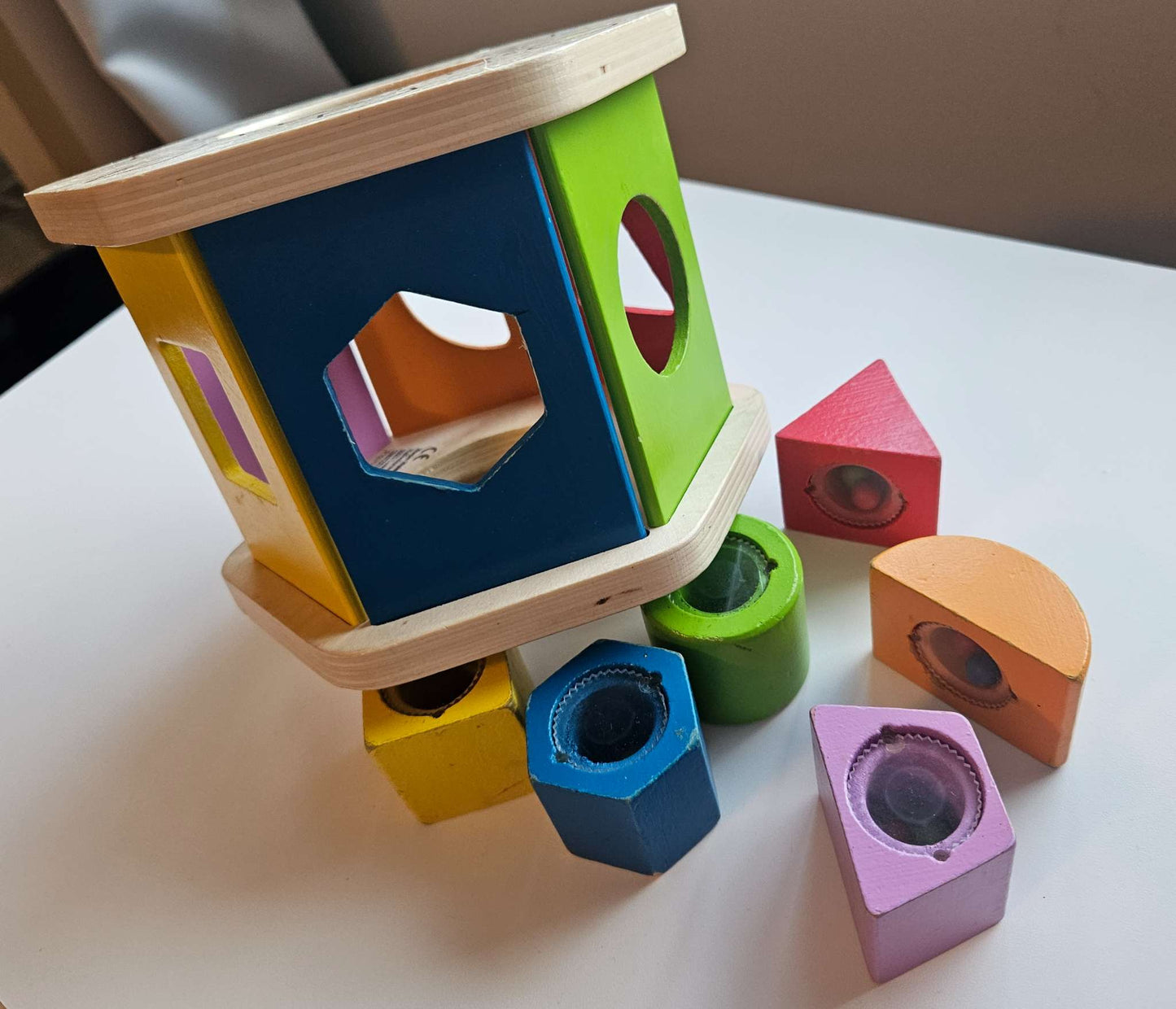 Hape shake and match shape sorter