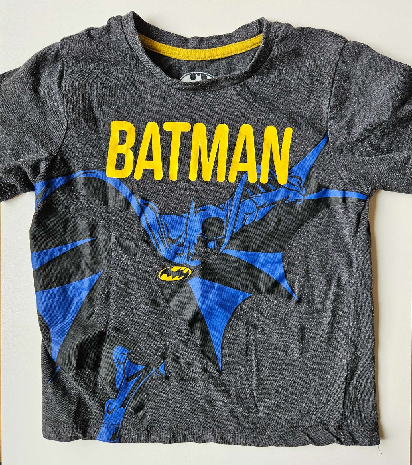 Batman and teenage mutant ninja turtle t-shirts , Kids 5/5T