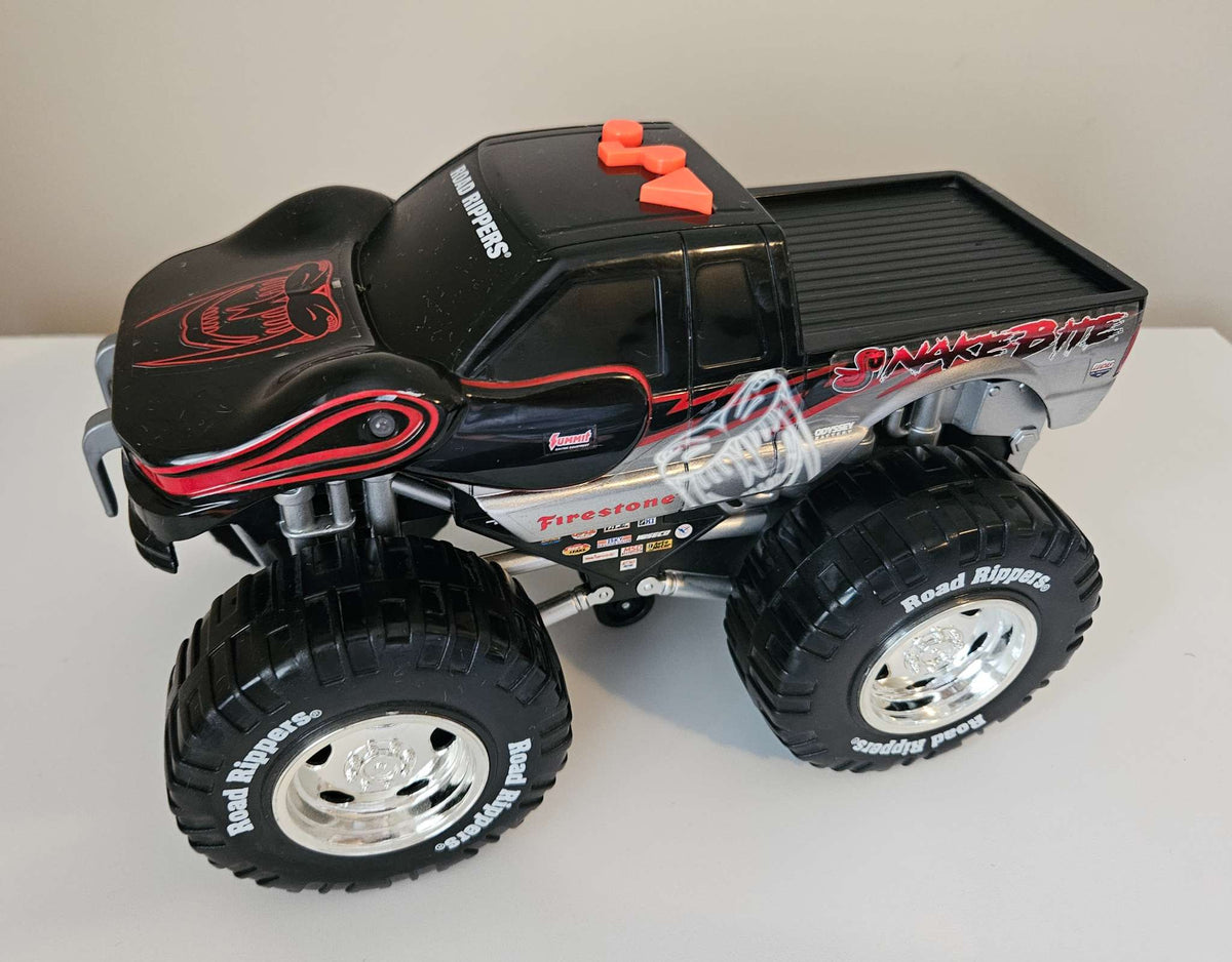 Road rippers motorized monster truck -snake bite