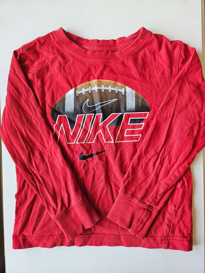 Nike long sleeve football shirt , Kids 5/5T