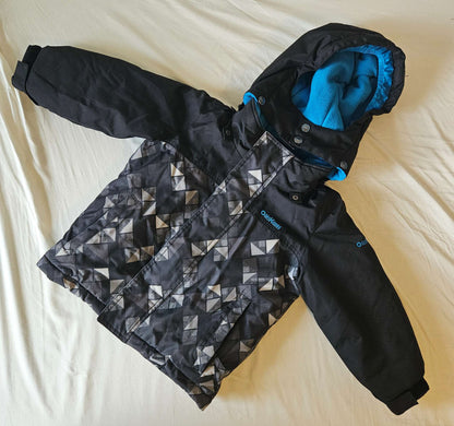 Osh Kosh 3T snowsuit, Kids 3T