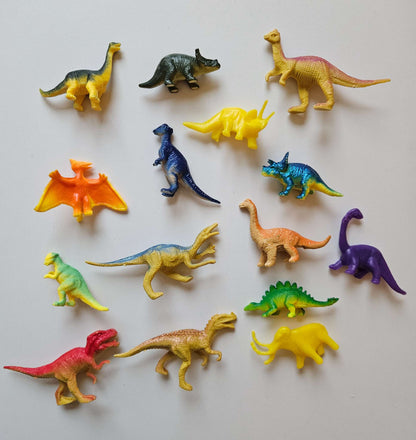 Assorted miniature dinosaurs