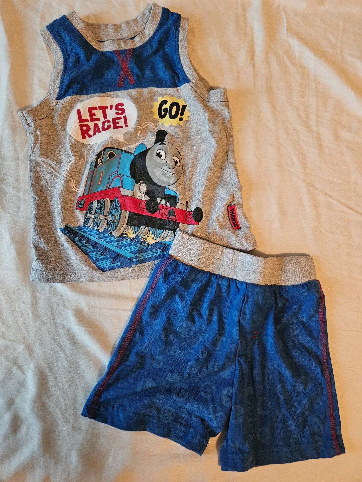 Thomas & Friends 2 piece set size 2T, Kids 2T