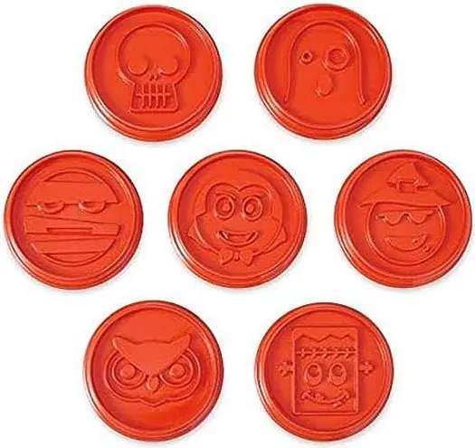 NWT Pampered Chef kids Halloween Cookie Cutters