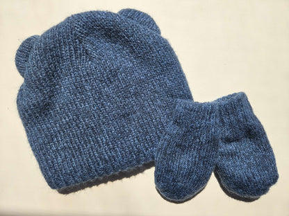 0-12 month blue Joe Fresh toque and mitten set