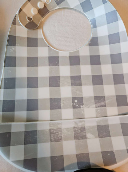 Set of 4 silicone wipeable bibs (bon appetite, Grey plaid, bee, suit)