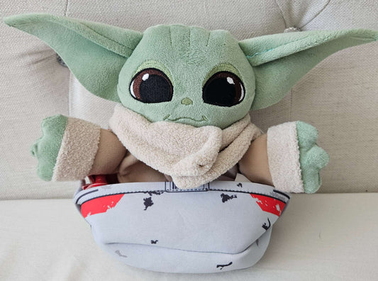 Star wars peek a boo baby Yoda teddy/stuffed animal
