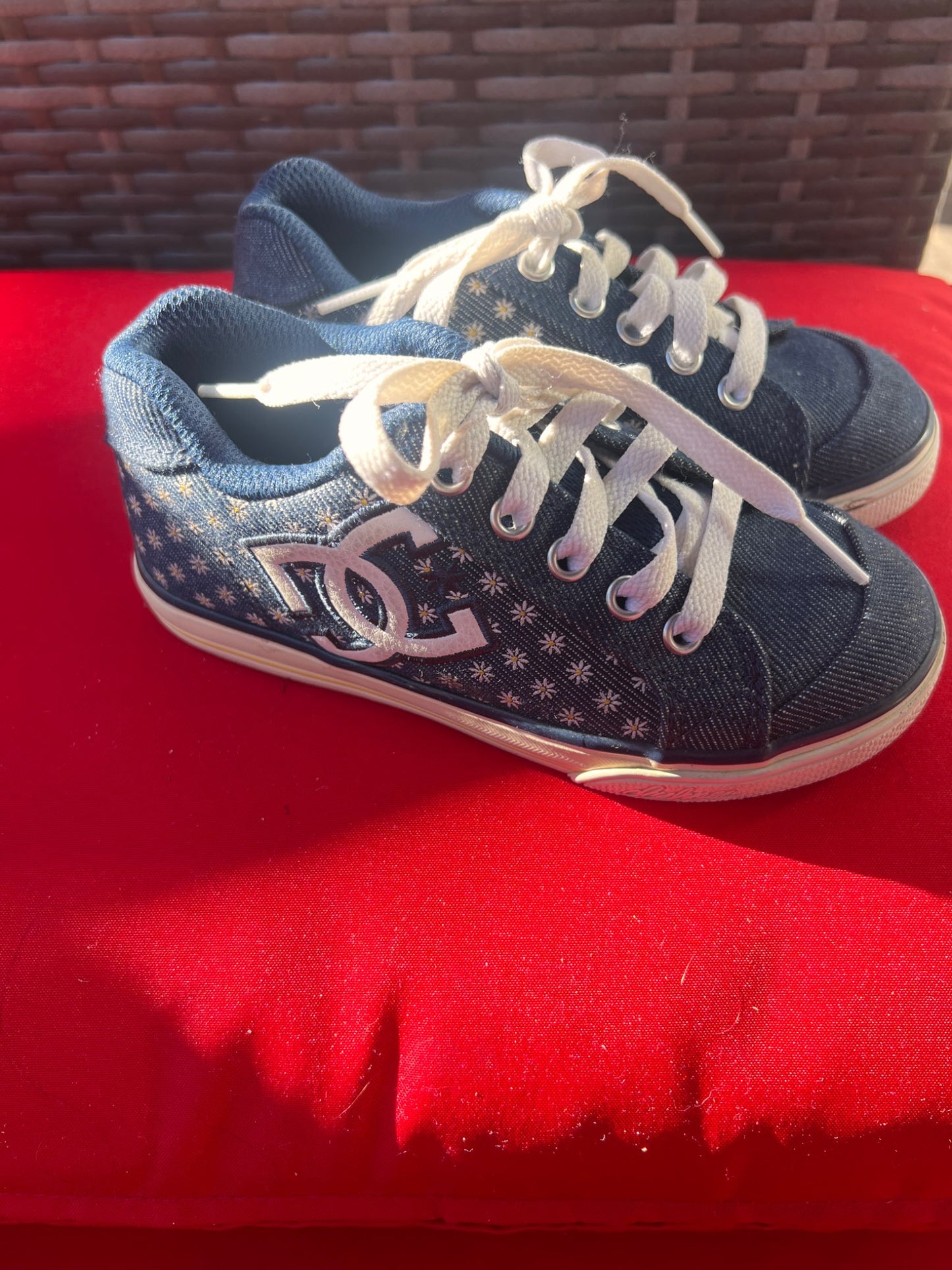 Girl’s DC Shoes, Shoes 11 (Toddler:2-4yr)