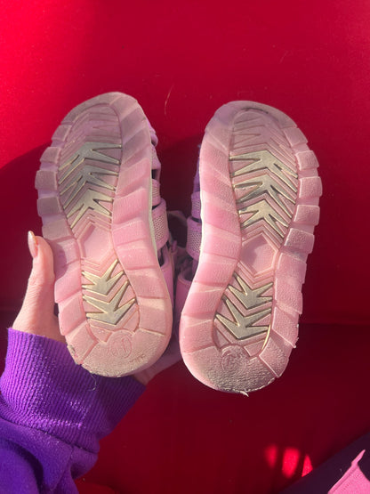 Girl’s Shandals , Shoes 11 (Toddler:2-4yr)