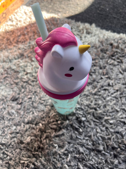 Girl’s Unicorn/Balloons Water Bottle