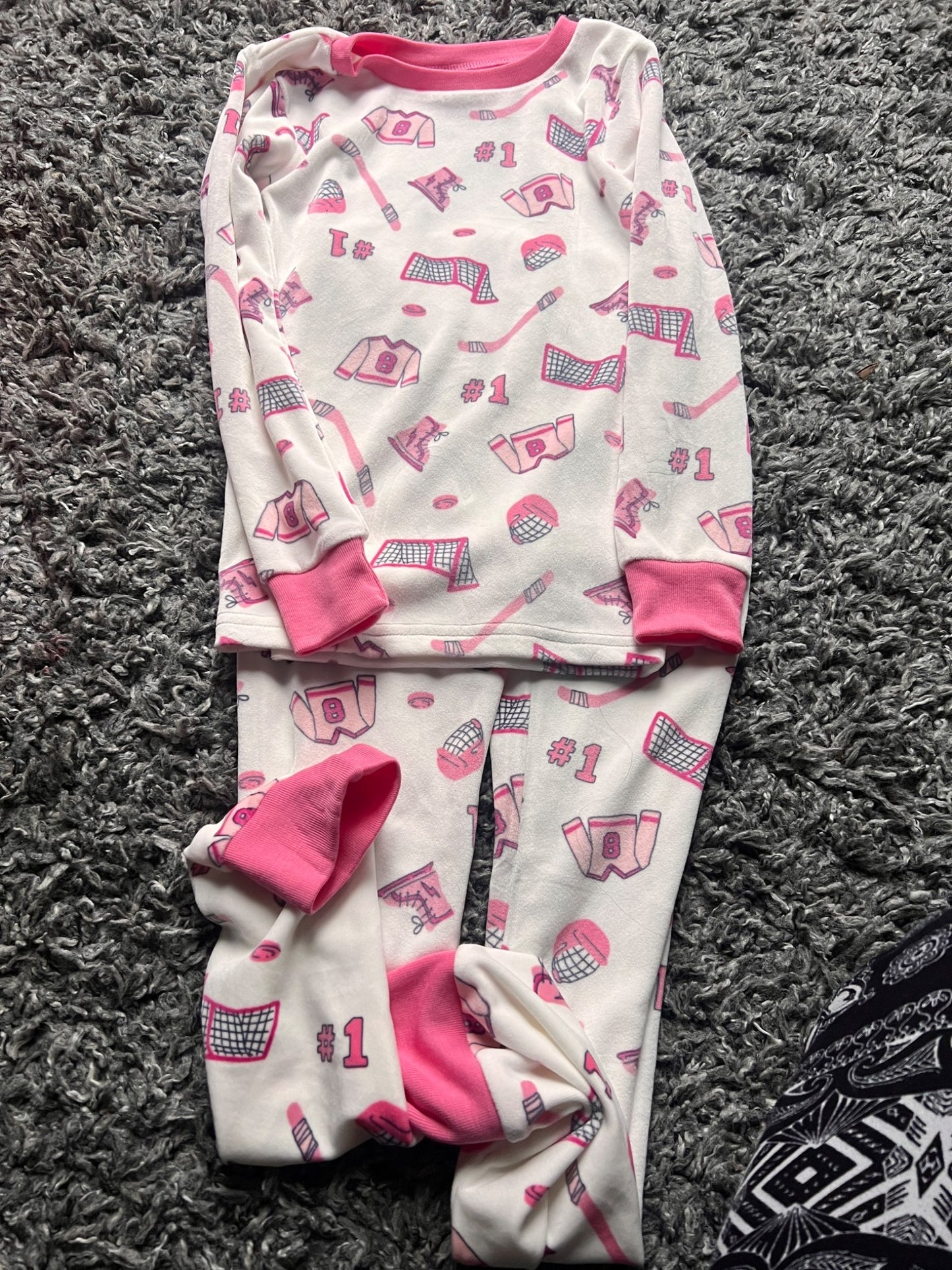 Girl’s Carter’s Hockey Pajamas Set, Kids 7