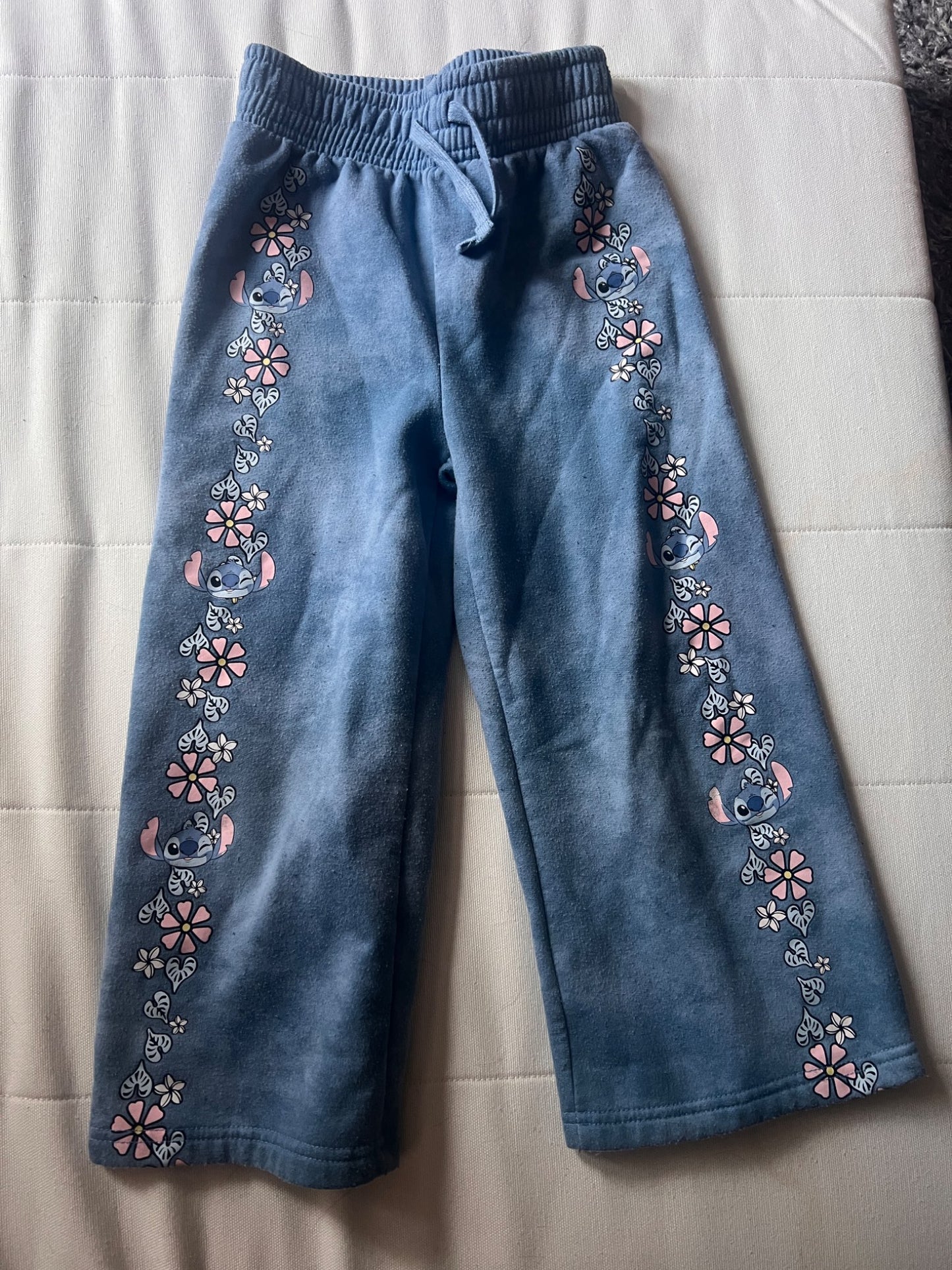 Girl’s Disney Stitch Sweatpants, Kids 4/4T