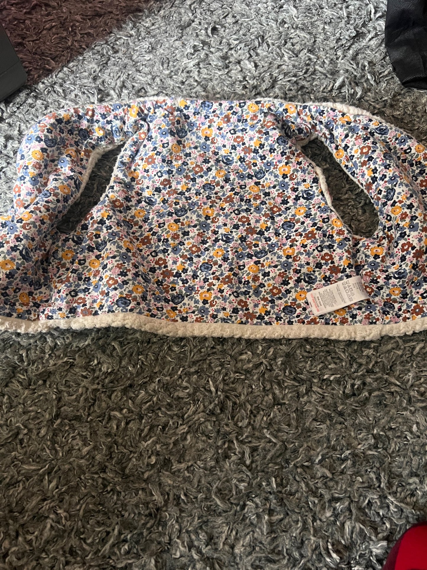 Girl’s Fleece Vest , Kids 5/5T