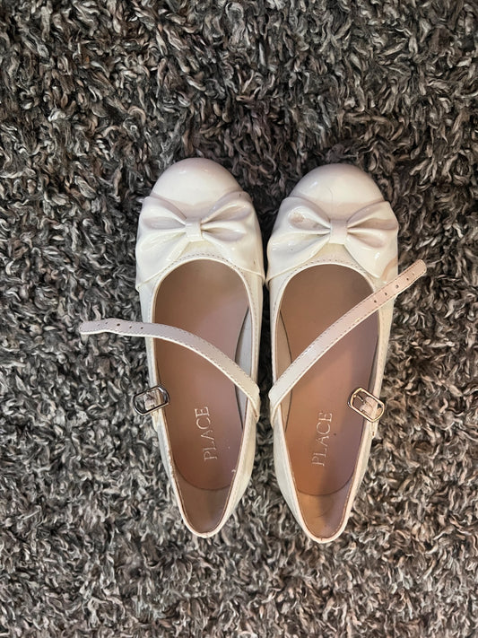 Girl’s White Dress Shoes, Shoes 13 (Kids:4-8yr)
