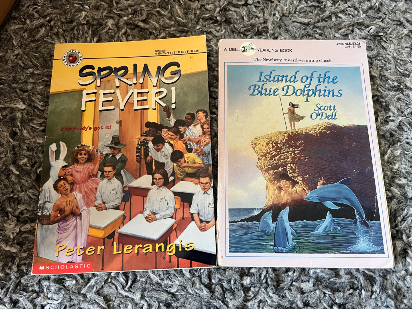 Mixed Bundle Chapter Books Spring/Dolphins
