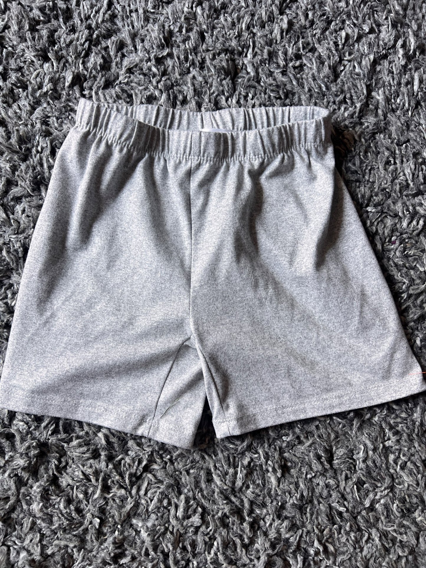 Girl’s NWOT Grey Shorts, Kids 7