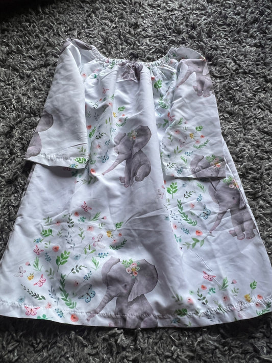 Girl’s White Elephant Shirt/Dress, Kids 5/5T
