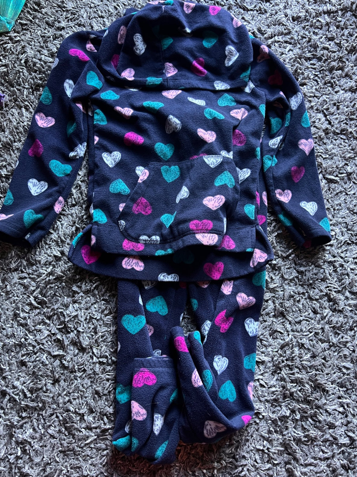 Girl’s Matching Heart Fleece Sweatsuit, Kids 7