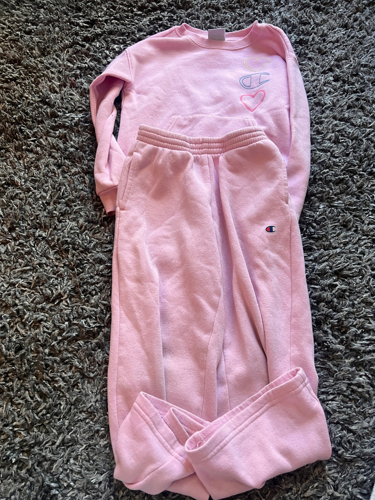Girl’s Champion Kids Pink Sweatsuit, Kids 7